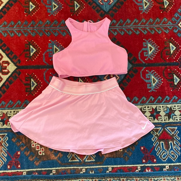 Roxy Dresses & Skirts - Tennis Outfit Set Nike/ Roxy Pink Skirt/ Top M/L